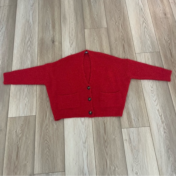 Alembika Signature Cardigan - Picture 6 of 14